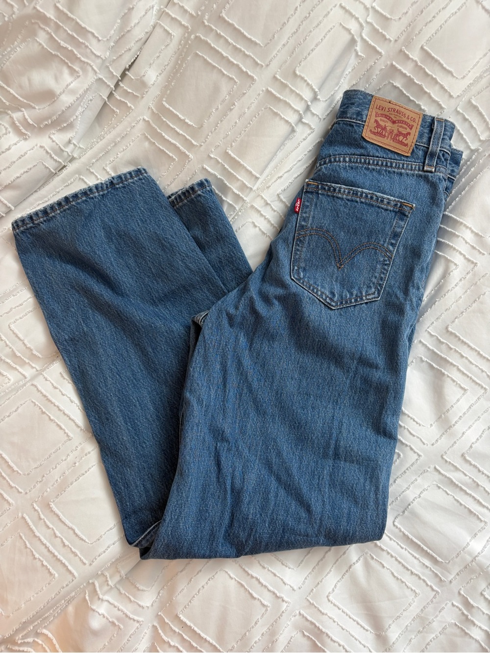 Levi's womens straight leg Jeans
